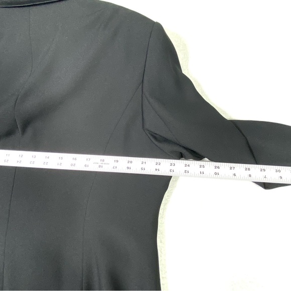 VTG Executive Collection Black Blazer Women's 18W Gold Tone Button Satin Collar - Picture 12 of 15